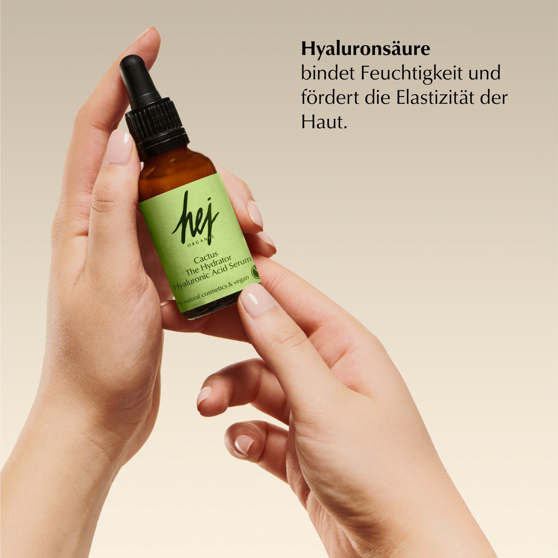 hyaluron serum, Produkt in Hand, HEJ ORGANIC